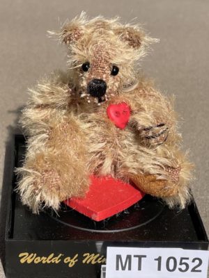 Little Bear Peep