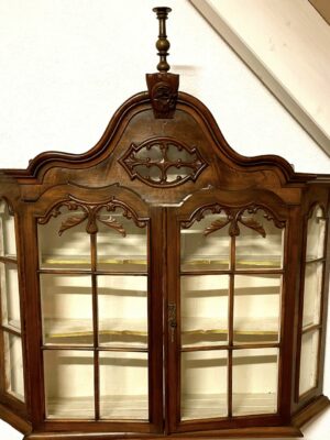 Antike Hängevitrine