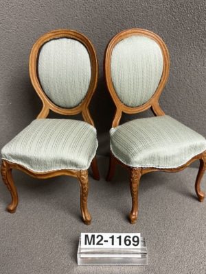 2 Stühle