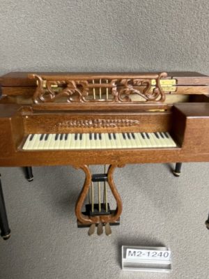 Biedermeier Klavier