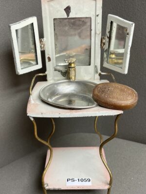 Toilettentisch