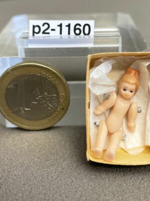 Micro Porzellan Püppchen