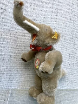 Steiff Elefant "Jumbo"