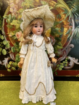 Gebrüder Kühnlenz Porzellan Puppe 1891
