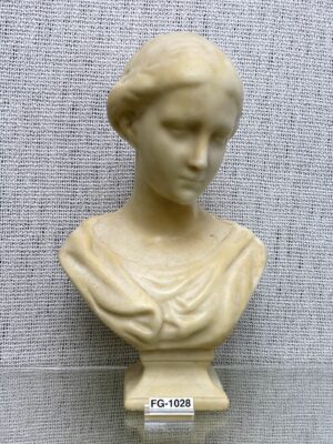 Frauenbüste