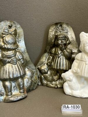 Schokoladenform "Mädchen mit Teddy"