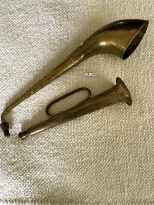Antikes Hörhorn und Blashorn