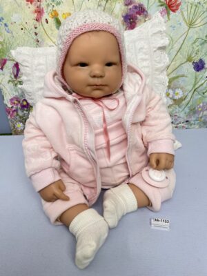 Lebensgrosse Baby Puppe mit Schnuller