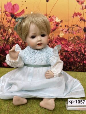 Porzellan Baby v. Theresa Mangham