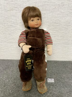 Puppe aus Sammlung