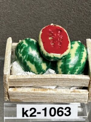 Melonenkiste rot