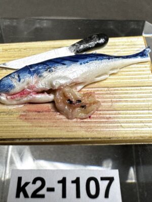 Fisch auf Holzbrett