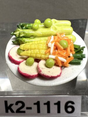 Mais-Spargelteller garniert