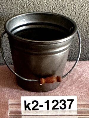 1:12 Putzkessel