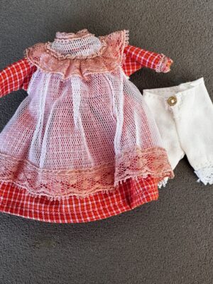 Puppenkleid Kind 1:12   Gr. 9,5 cm