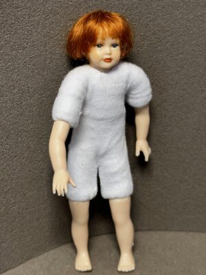 Teenager 1:12   Gr. ca. 12 cm