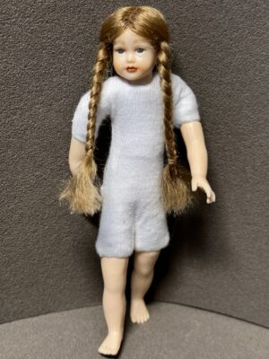 Teenager 1:12   Gr. ca. 12 cm