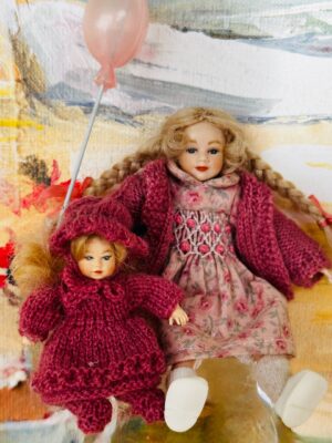 Kind mit Toddler 1:12  Gr. 9,5 cm / 5,5 cm
