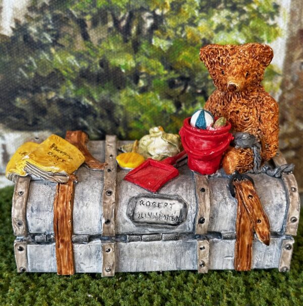 Teddy auf Koffer aus Scotland 1988