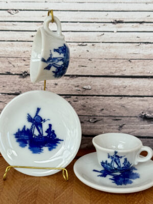 Porzellan Kaffeetassen Hollandmotif