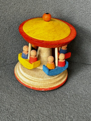 Holz Karussell "Bodo Hennig" 1:10