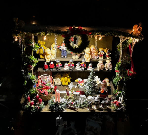 Marktstand 1: 12