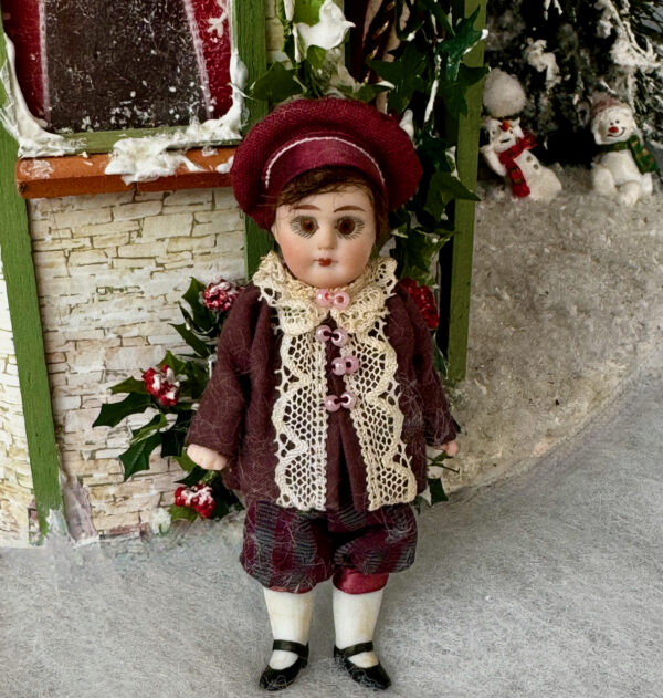 Replika Porzellanjunge  9 cm