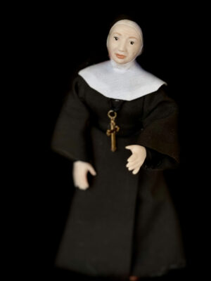Porzellan Nonne 13,5 cm